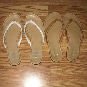 2 pair of sandals